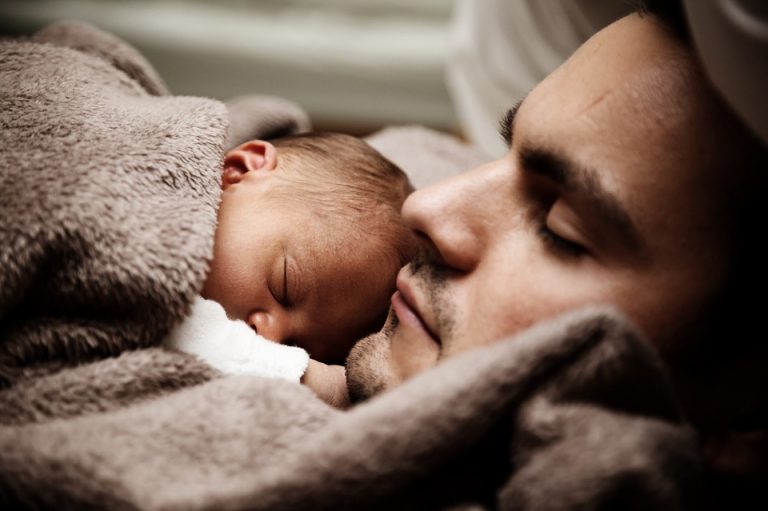 7 Signs He’s Going To Be A Great Father